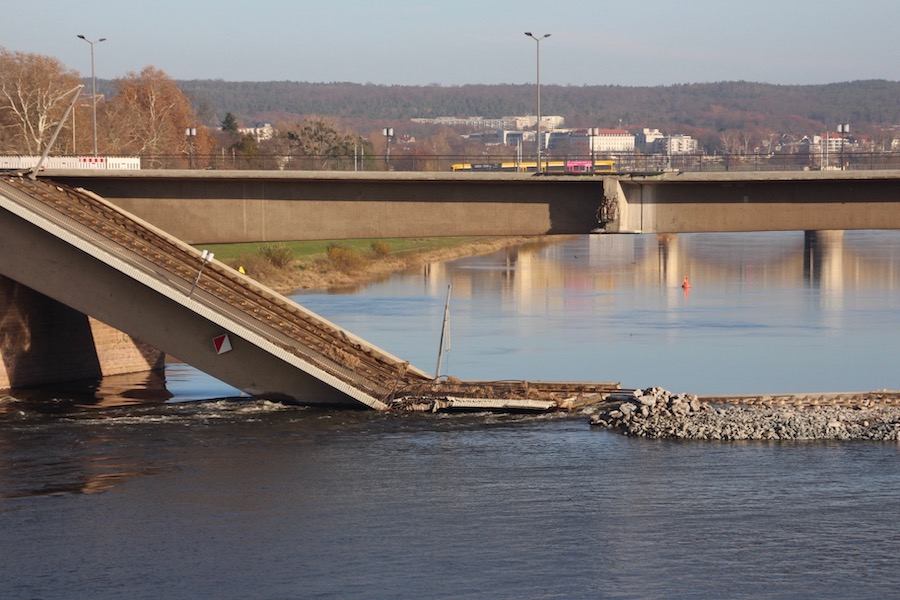 Blick nach Osten zur Carolabrücke